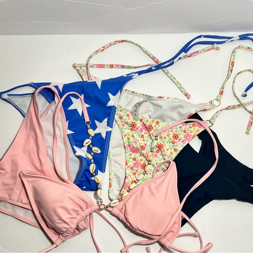 Bikini bottoms and top